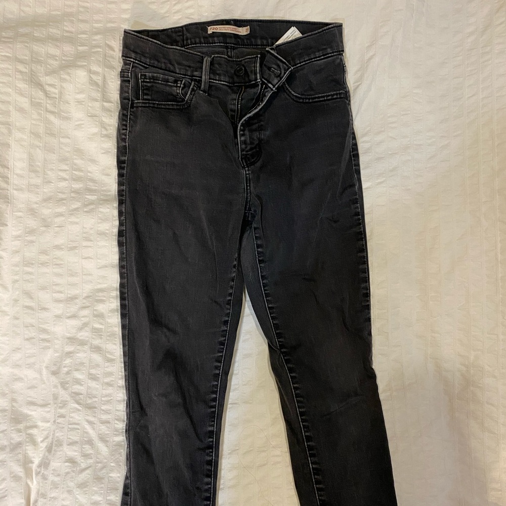 Black High Rise Super Skinny Levi Jeans